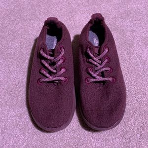 Allbirds size 7 wool runners